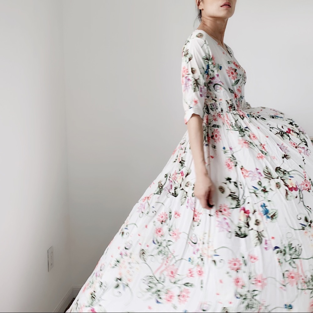 SUMMER WILD FLOWER Surplice Maxi Dress - Picture 2 of 7